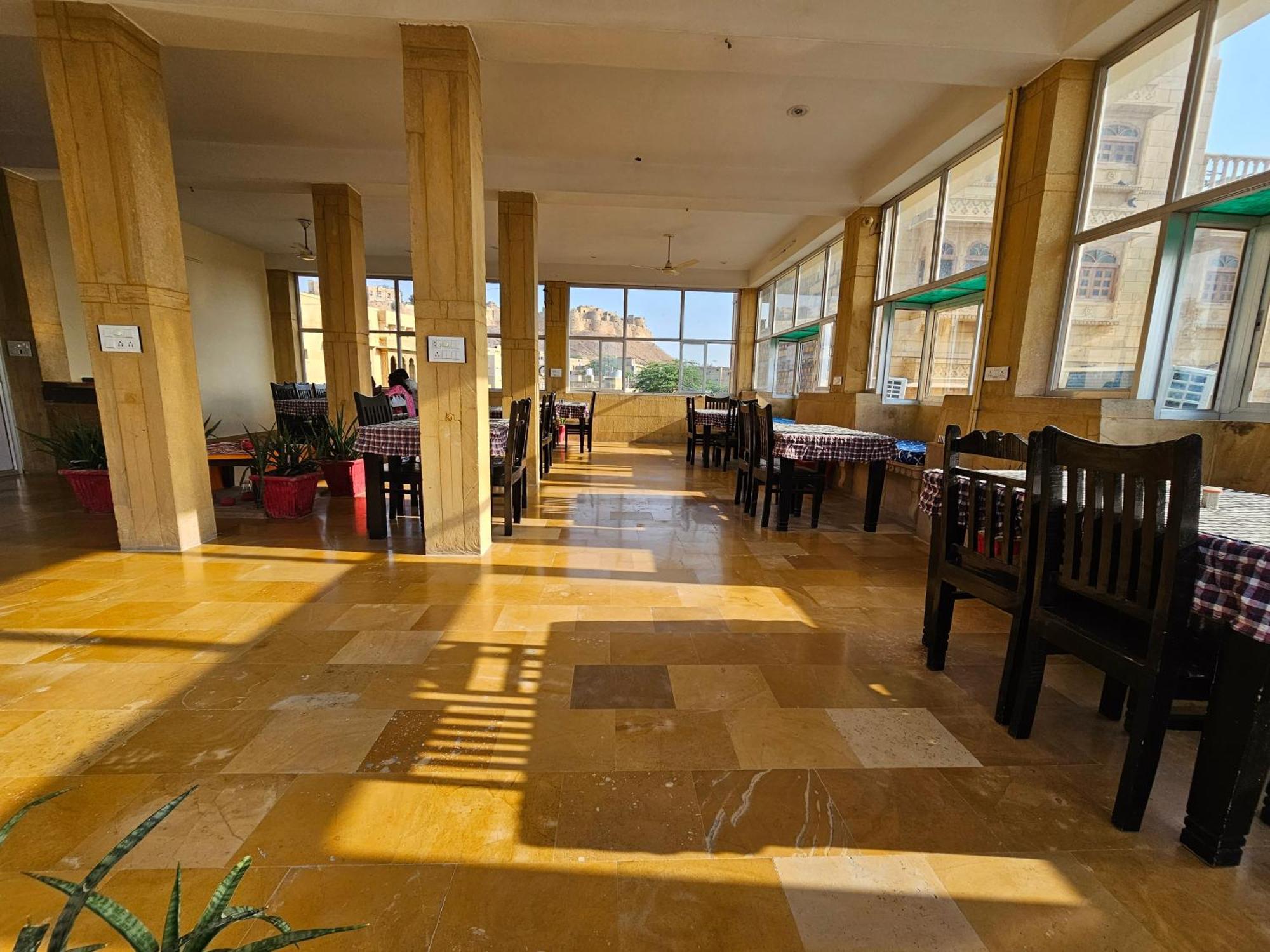 Hotel Royal Haveli Jaisalmer Esterno foto