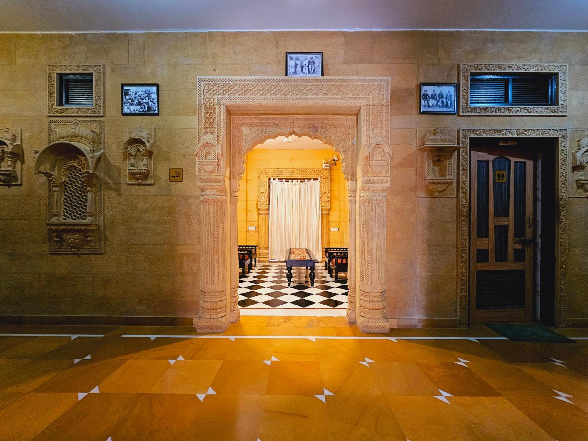 Hotel Royal Haveli Jaisalmer Esterno foto