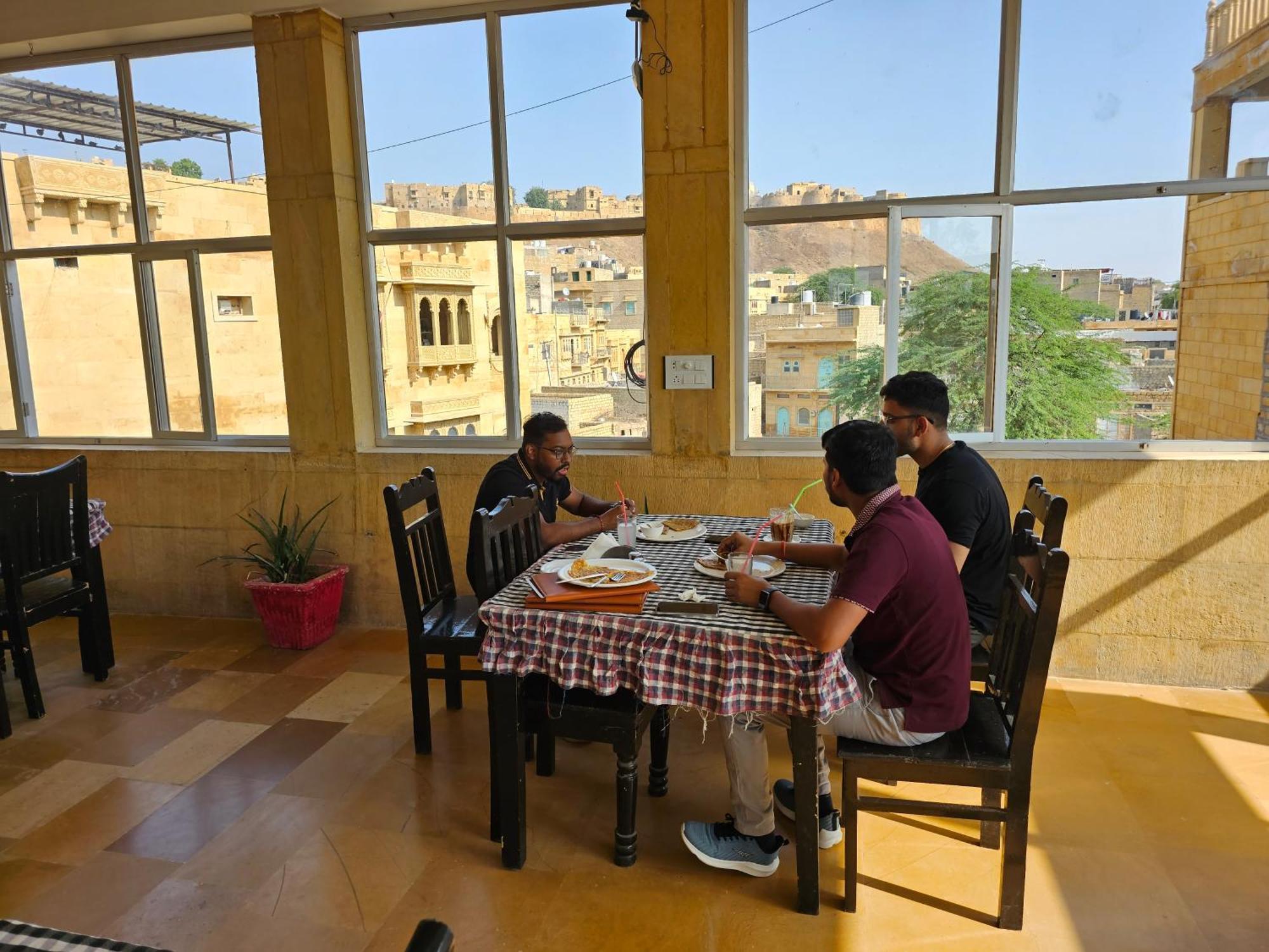 Hotel Royal Haveli Jaisalmer Esterno foto
