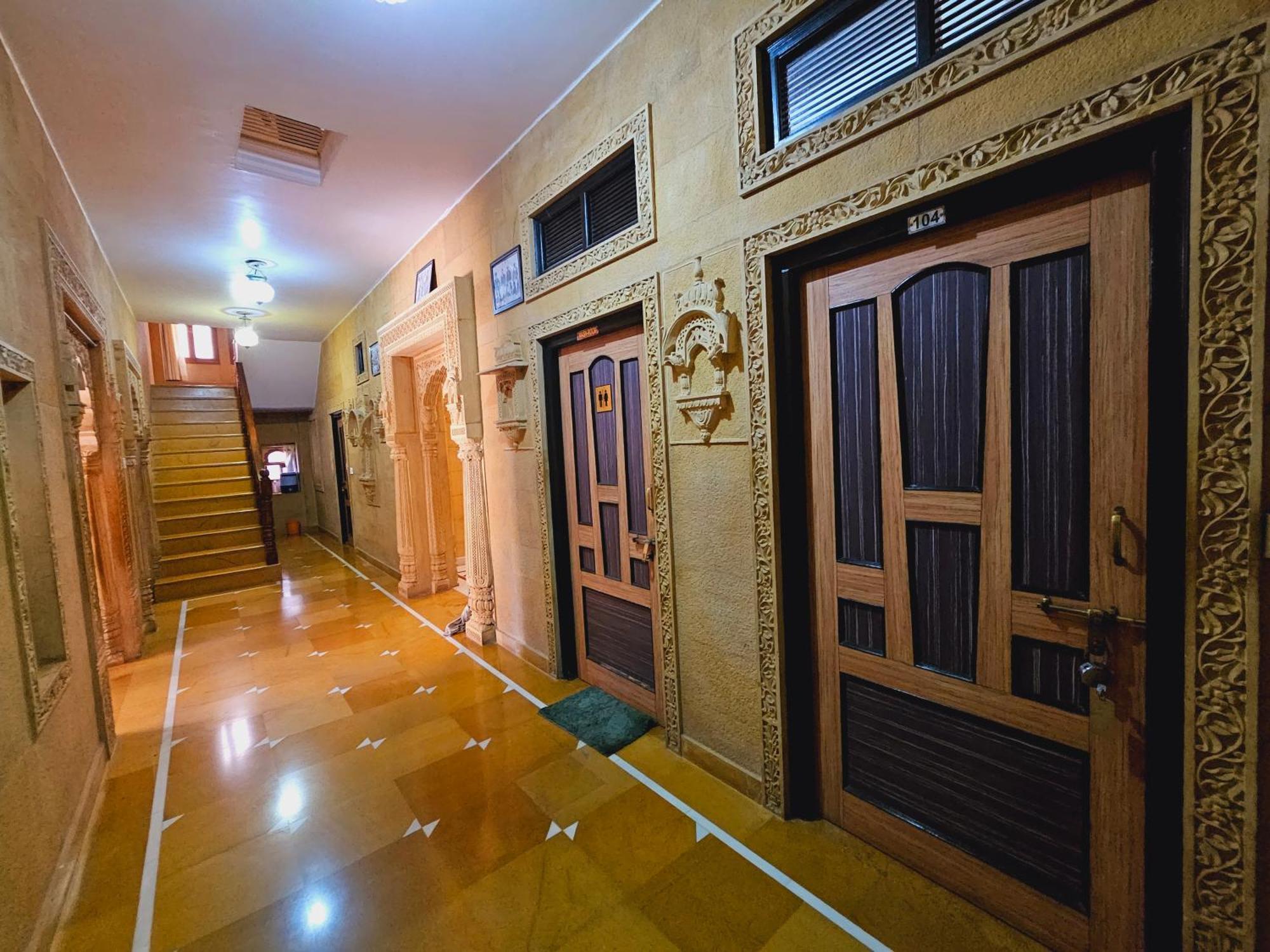 Hotel Royal Haveli Jaisalmer Esterno foto