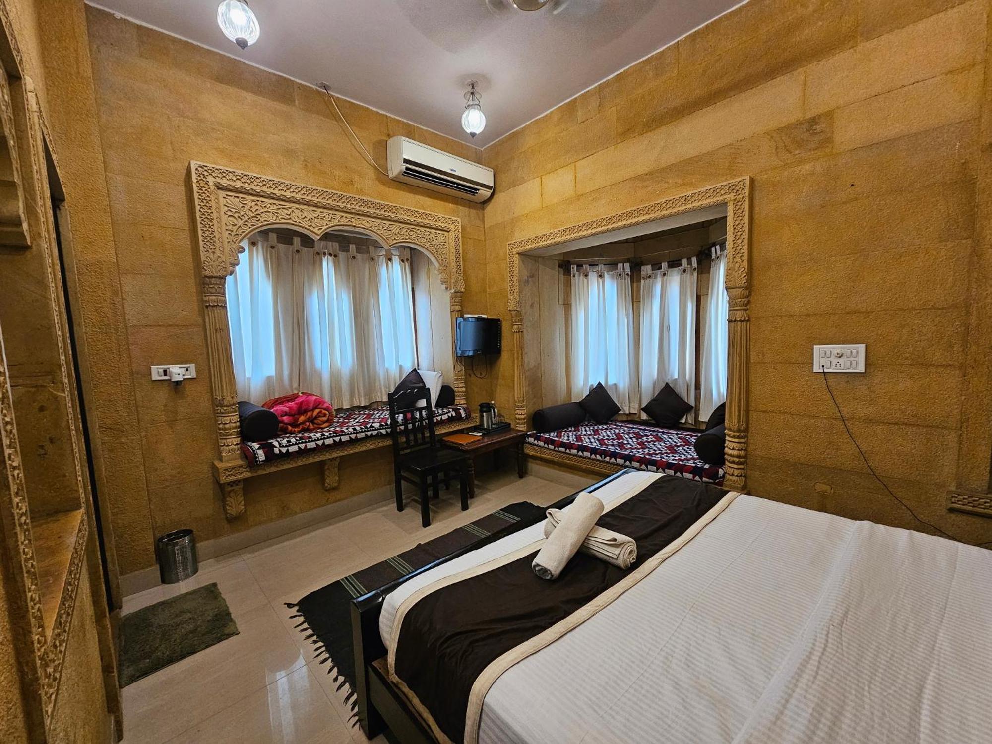 Hotel Royal Haveli Jaisalmer Esterno foto