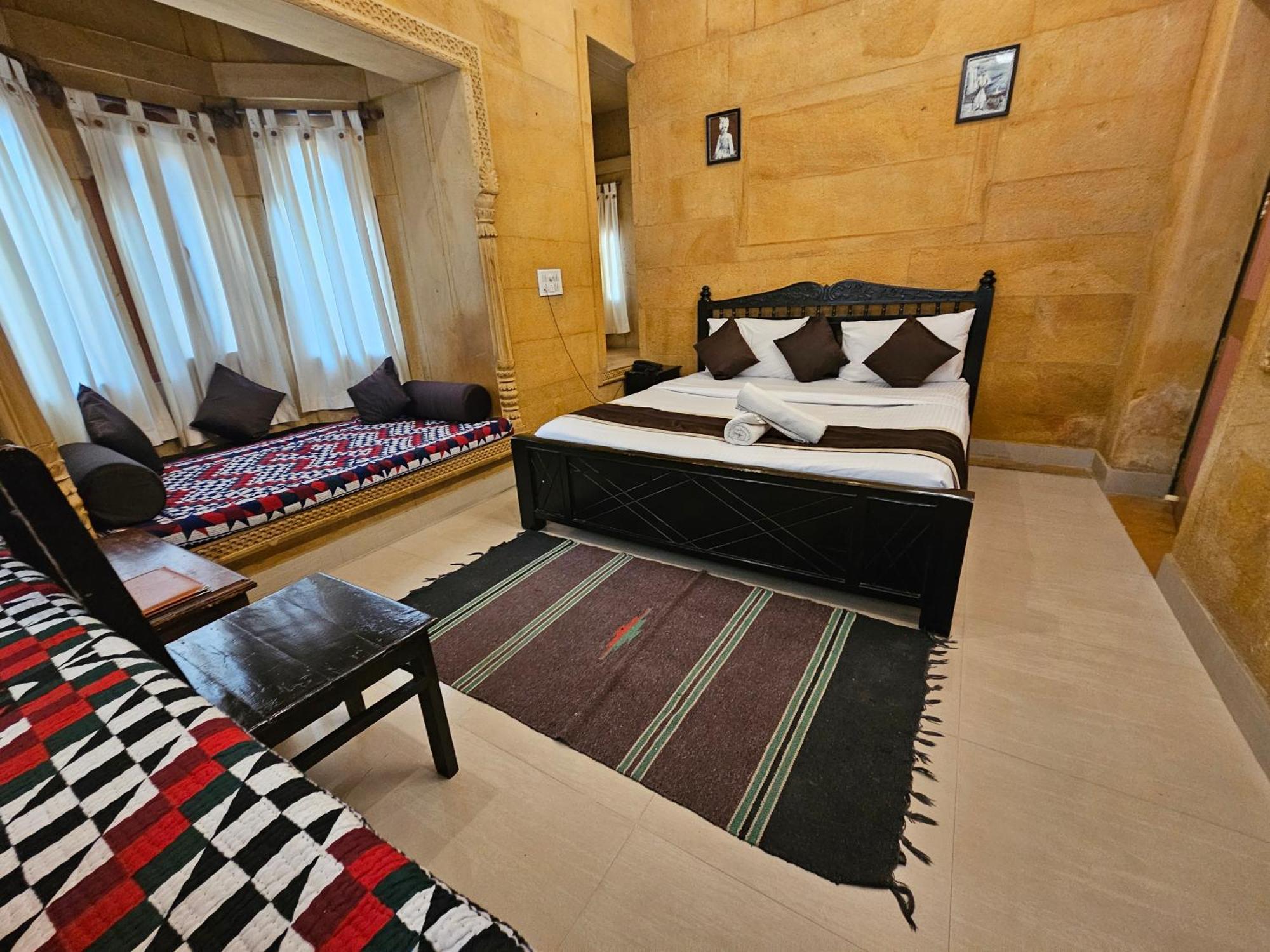 Hotel Royal Haveli Jaisalmer Esterno foto